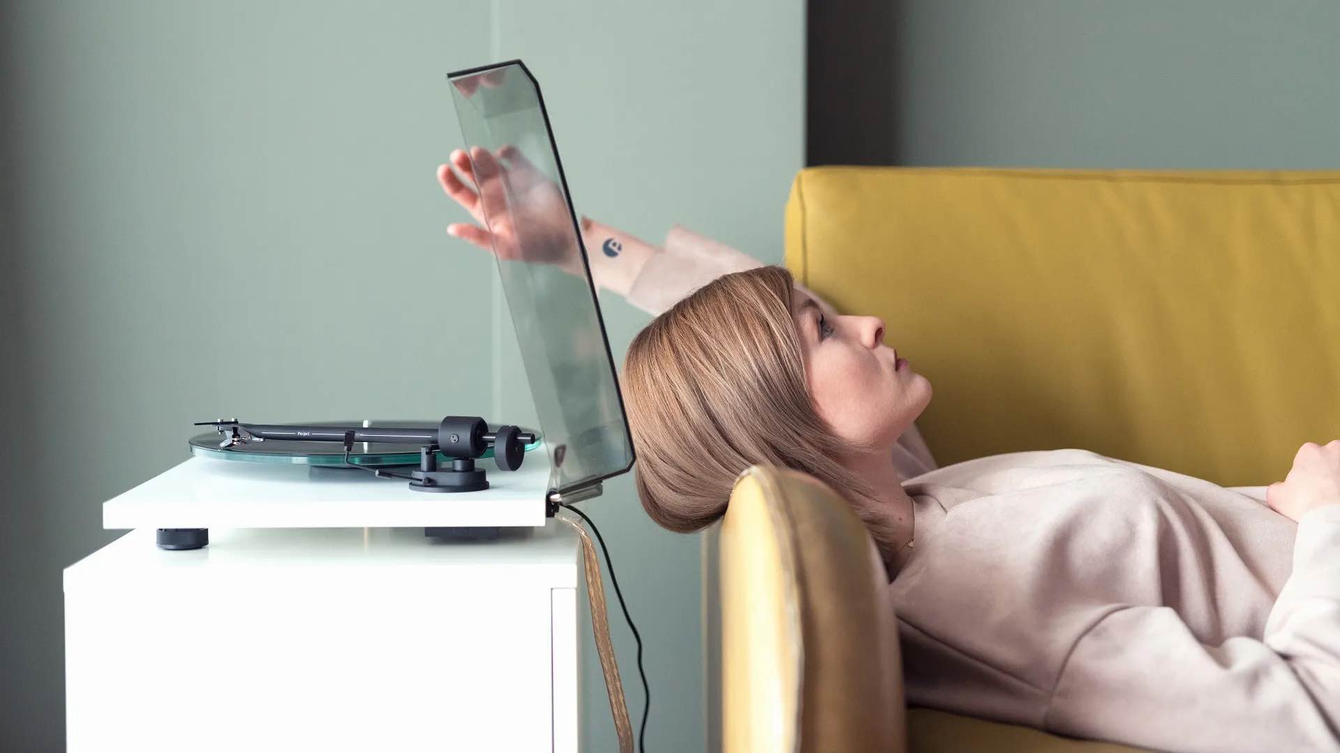 pro-ject-T1-Lifestyle