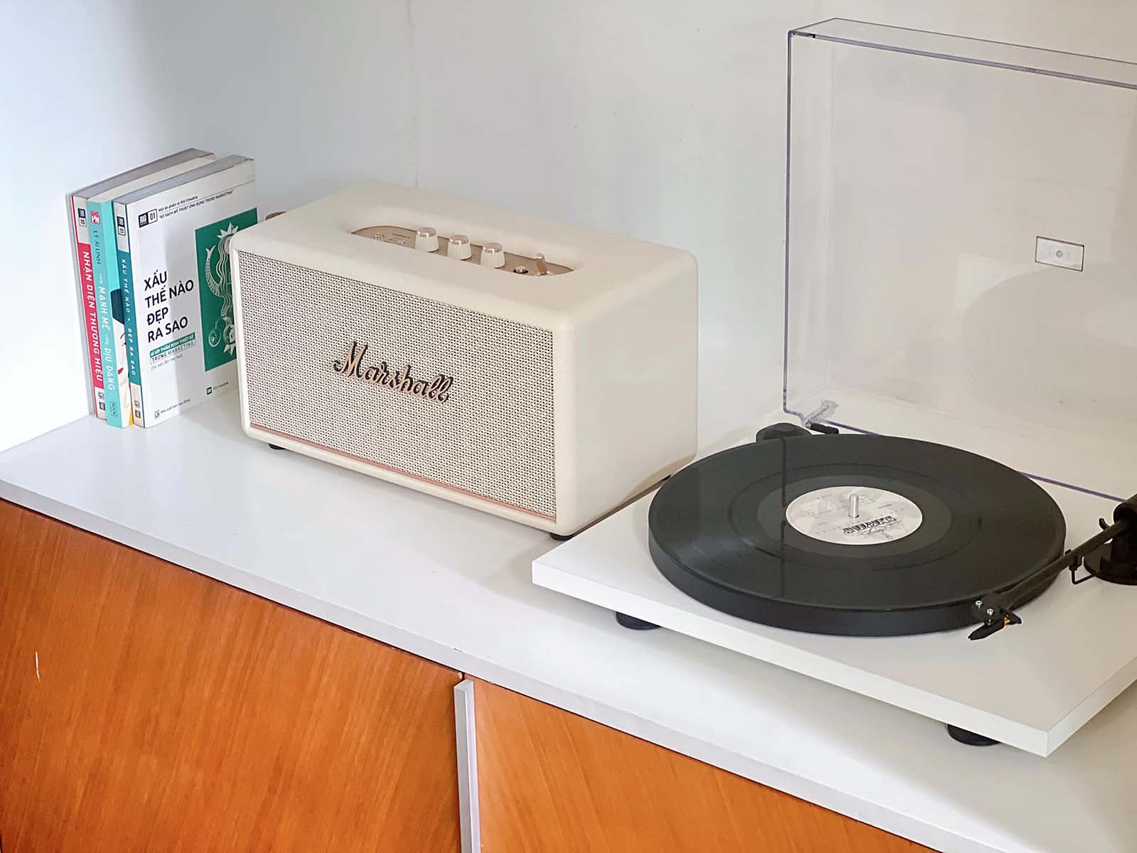 mam-than-pro-ject-primary-e-phono-white