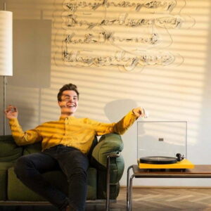 Pro-Ject Debut Carbon Evo-yellow