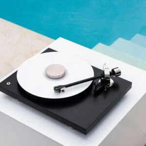 Pro-ject-Debut -PRO
