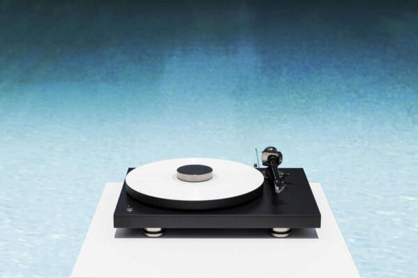 Pro-ject-Debut -PRO