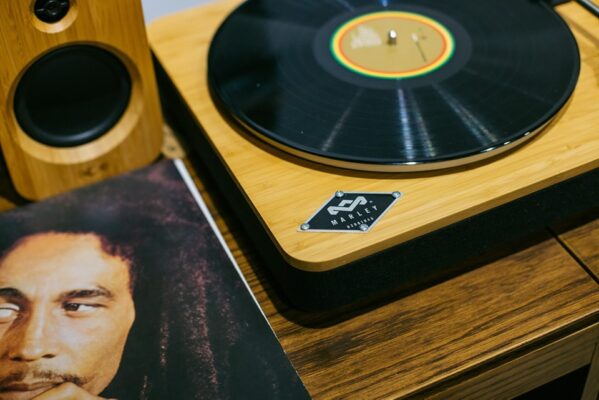 mam-dia-than-marley