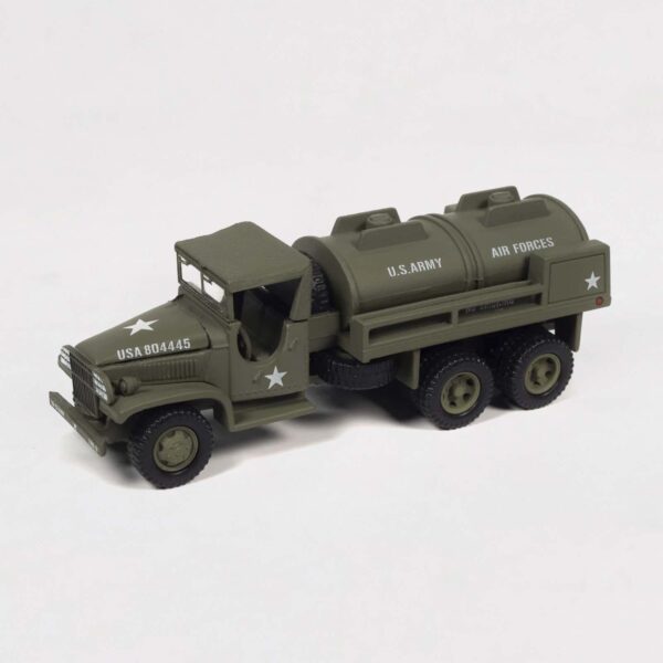 Johnny Lightning 1:64 Military 2022- GMC CCKW 6×6 Tanker Truck