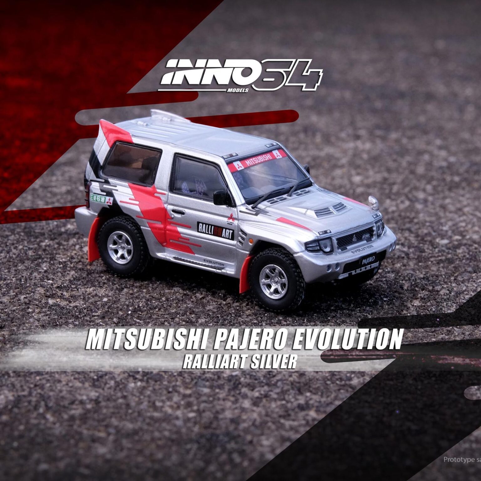 Mô Hình 1/64 MITSUBISHI PAJERO EVOLUTION 