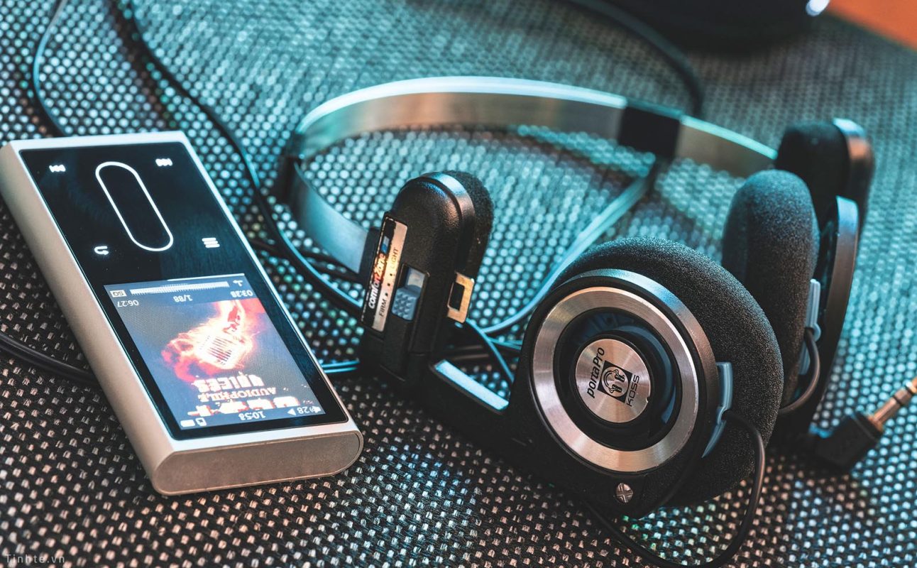 Koss-Porta-Pro-Classic-On-Ear-Headphone