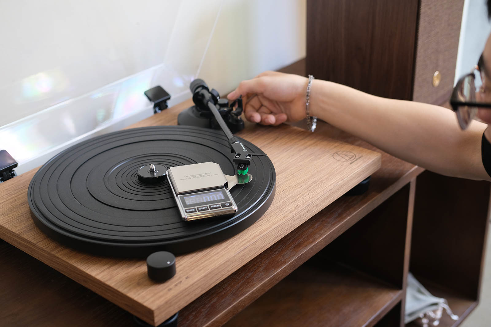 LPW40wn-Audio-Pro-A28-walnut