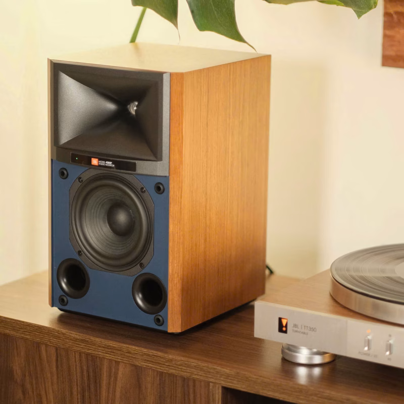 an-am-thanh-jbl-4305p