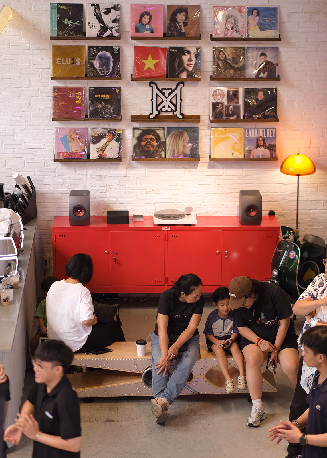 du-an-am-thanh-district-m