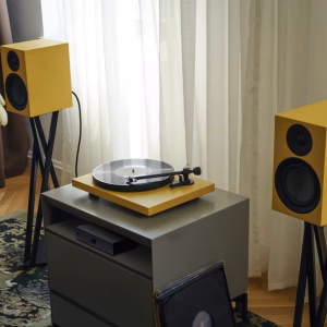 Pro-ject-Colourful Audio System E