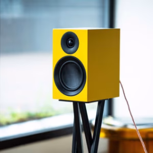Pro-ject-Colourful Audio System E