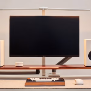 ke-man-hinh-hyperwork-ds01