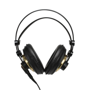 Tai nghe AKG K240 Studio chụp chính diện, đệm tai dày và viền vàng trên earcup
