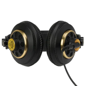 Tai nghe AKG K240 Studio nằm ngang, hai earcup semi-open và cáp tháo rời mini-XLR