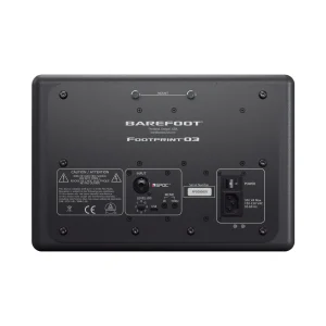 Mặt sau Barefoot Footprint03: logo BAREFOOT, model FOOTPRINT 03, jack INPUT combo XLR/TRS, núm LEVEL dB, cổng USB, cặp jack MEME IN/THRU, công tắc và nguồn IEC, tem serial và cảnh báo an toàn