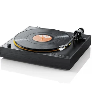 FiiO TT11 thân gỗ đen, đĩa than kim đặt rãnh, núm và nút điều khiển mặt trước, nền trắng có phản chiếu nhẹ
