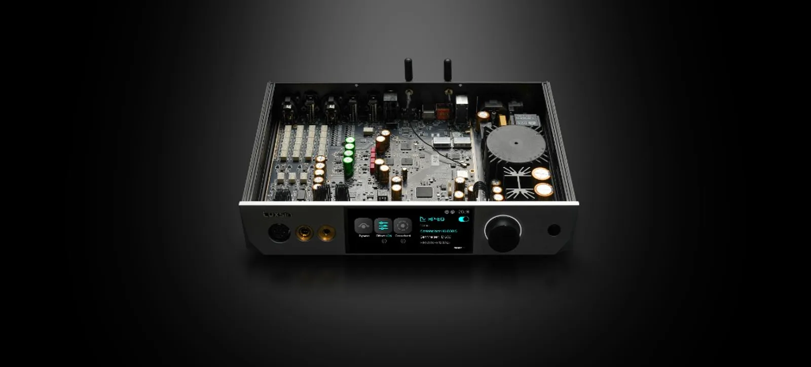 Nội thất Luxsin X9 với bảng mạch, tụ vàng, biến áp và màn hình Preamp Bitstream Crossfeed