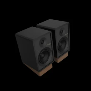 Cặp loa Onkyo Creator GX-30ARC đen góc nghiêng, lưới tắt lộ driver tweeter woofer và chân gỗ