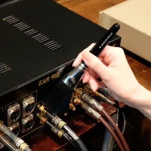 Quét khử tĩnh chassis ampli bằng Analog Relax AR-ASAB1