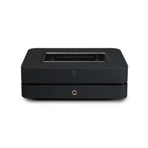 Ampli streaming Bluesound POWERNODE màu đen góc nghiêng trên nền tối