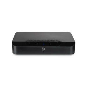 Ampli streaming Bluesound POWERNODE EDGE màu đen góc nghiêng trên nền trắng