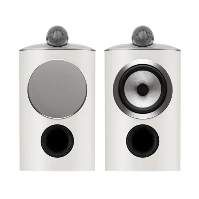 Bowers & Wilkins 805 D5 trắng nền studio, cặp loa bookshelf với Continuum và Flowport