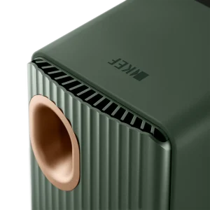 Mặt sau KEF LS50 Wireless II Moss Green với kết nối