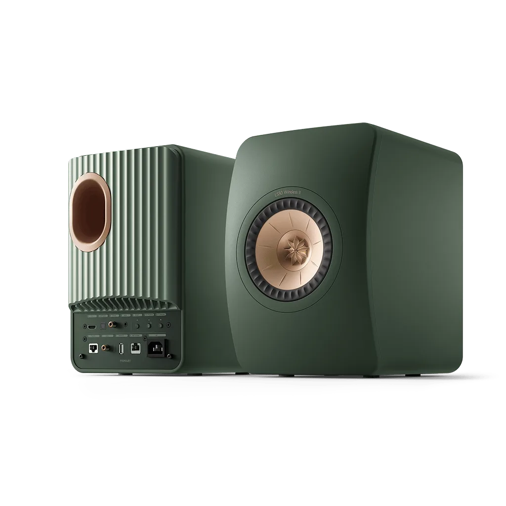 KEF LS50 Wireless II Moss Green góc trước và mặt sau