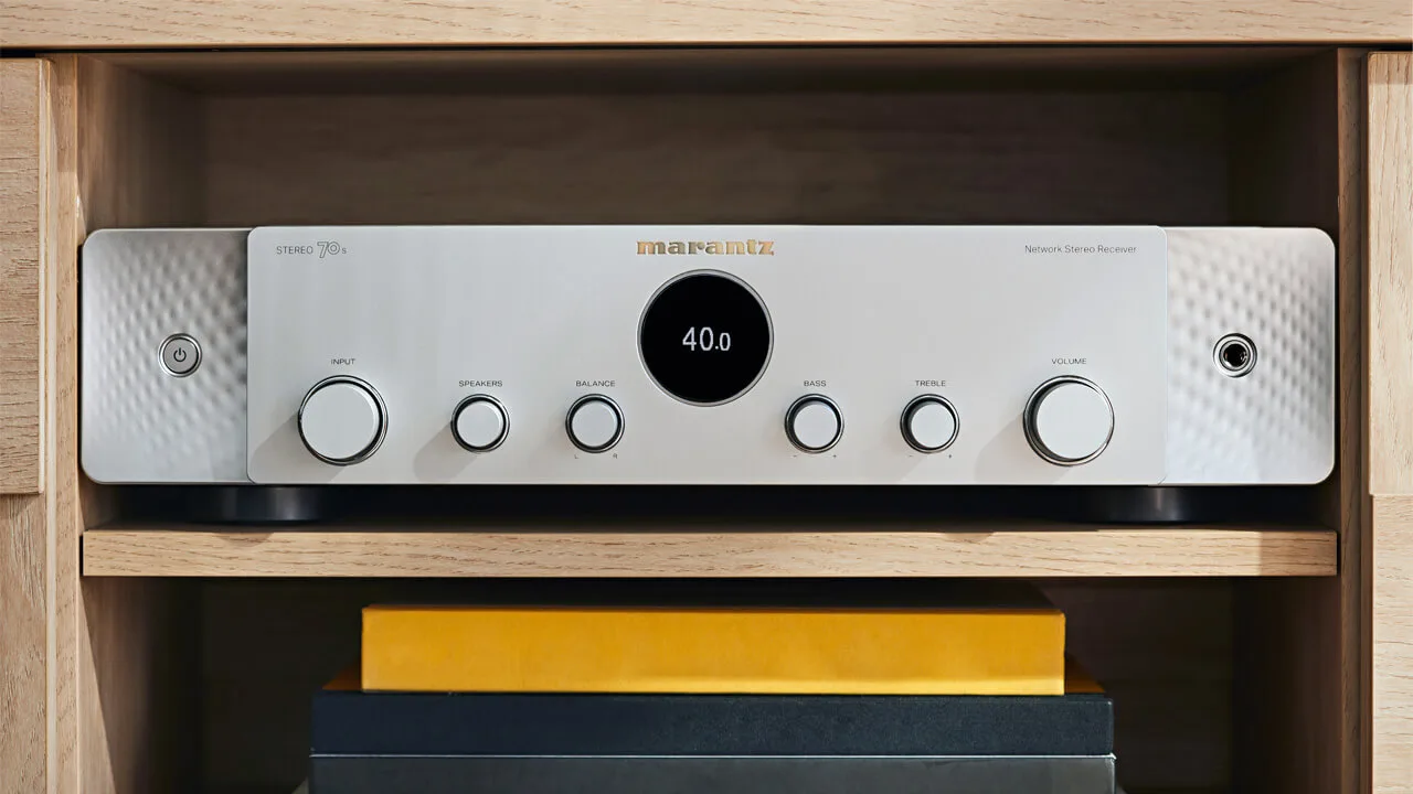 Marantz Model 70 mặt trước finish silver-gold