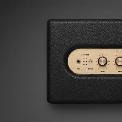 Mặt điều khiển Marshall Acton IV Black: chữ ACTON IV, cổng AUX, Volume Bass Treble