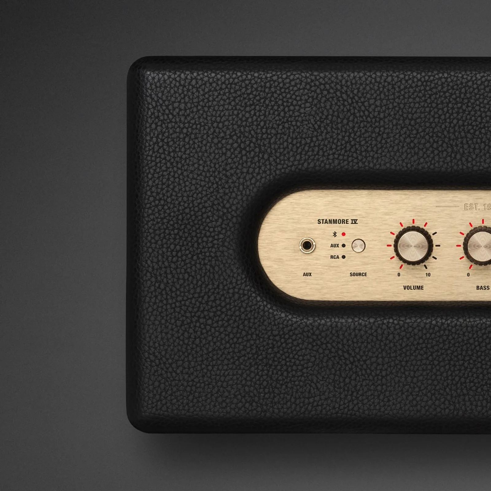 Bảng điều khiển Marshall Stanmore IV cream với núm volume bass treble vàng đồng