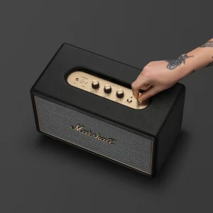 Tay bật công tắc nguồn loa Marshall Stanmore IV đen với bảng điều khiển vàng đồng