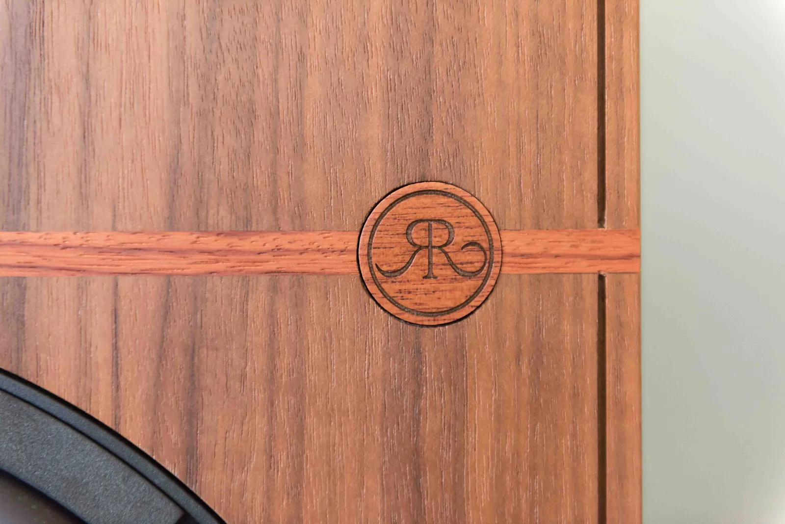 Chi tiết belt and knot design ATALANTE 4