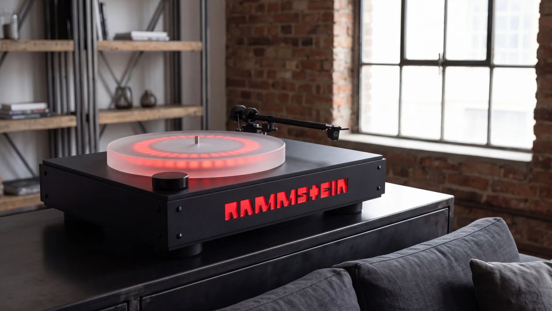Clearaudio Rammstein Turntable với ánh sáng LED dimmable đặc trưng sân khấu