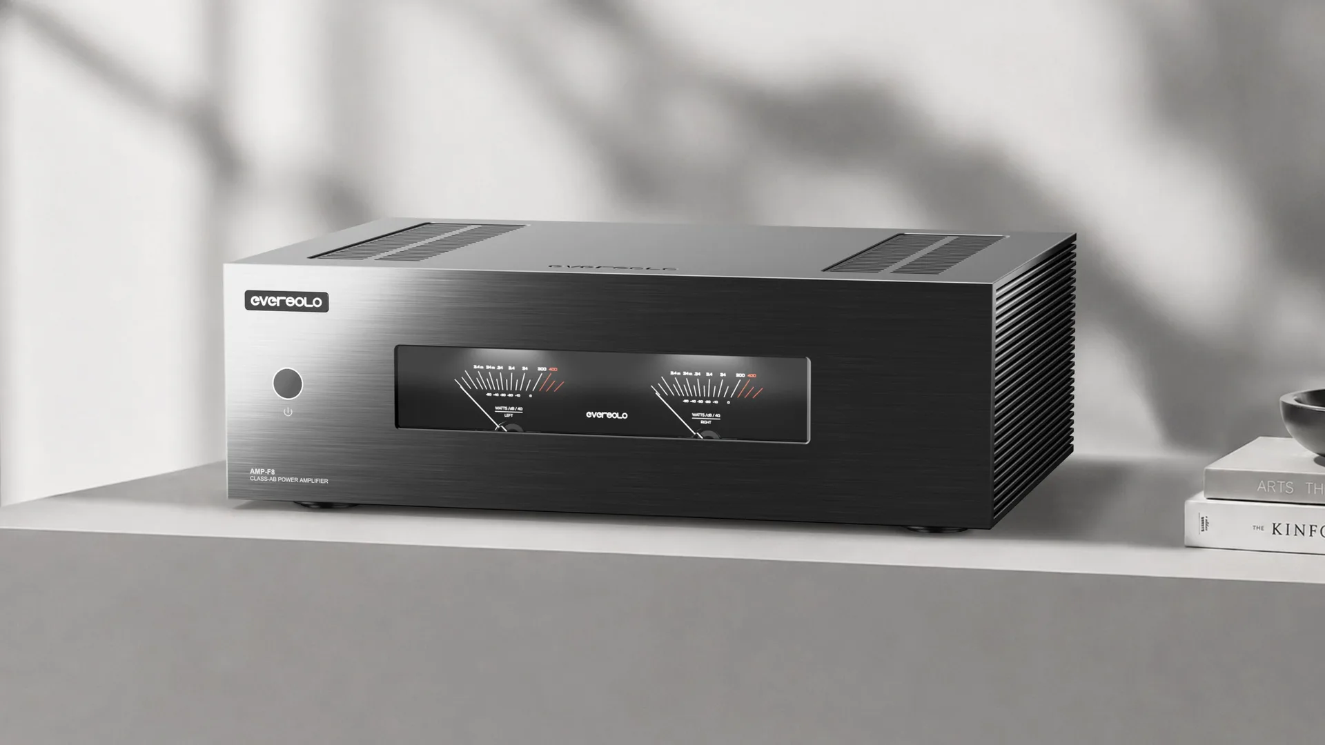 Eversolo AMP-F8 trên rack ampli
