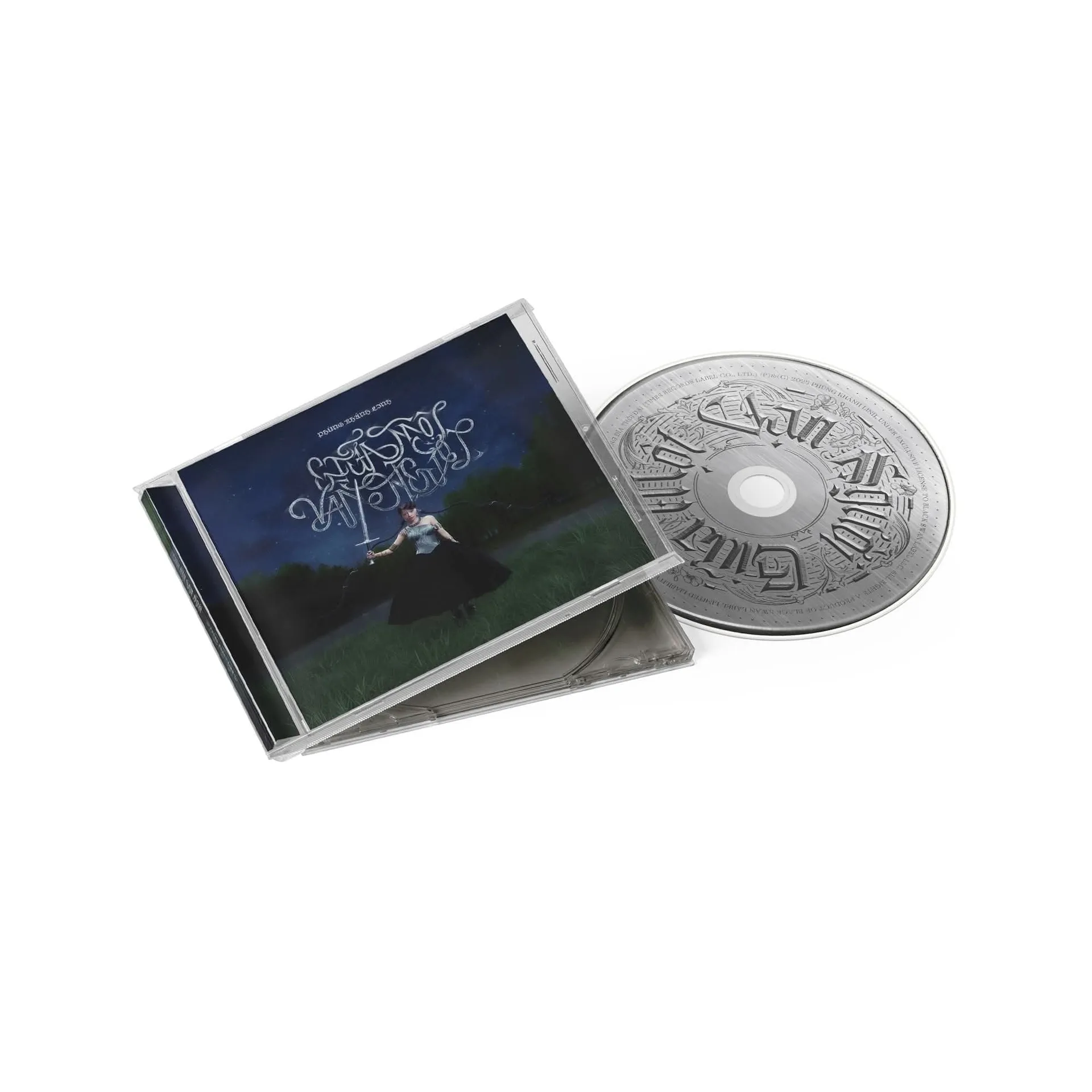 Ấn phẩm Giữa Một Vạn Người Jewel Case Phùng Khánh Linh