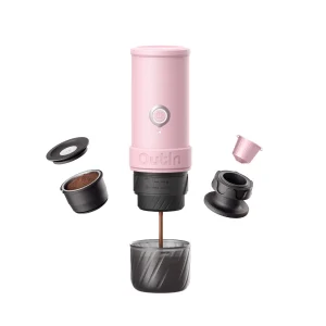 Máy pha espresso OutIn Mino Portable màu Rose Clay trên nền sáng
