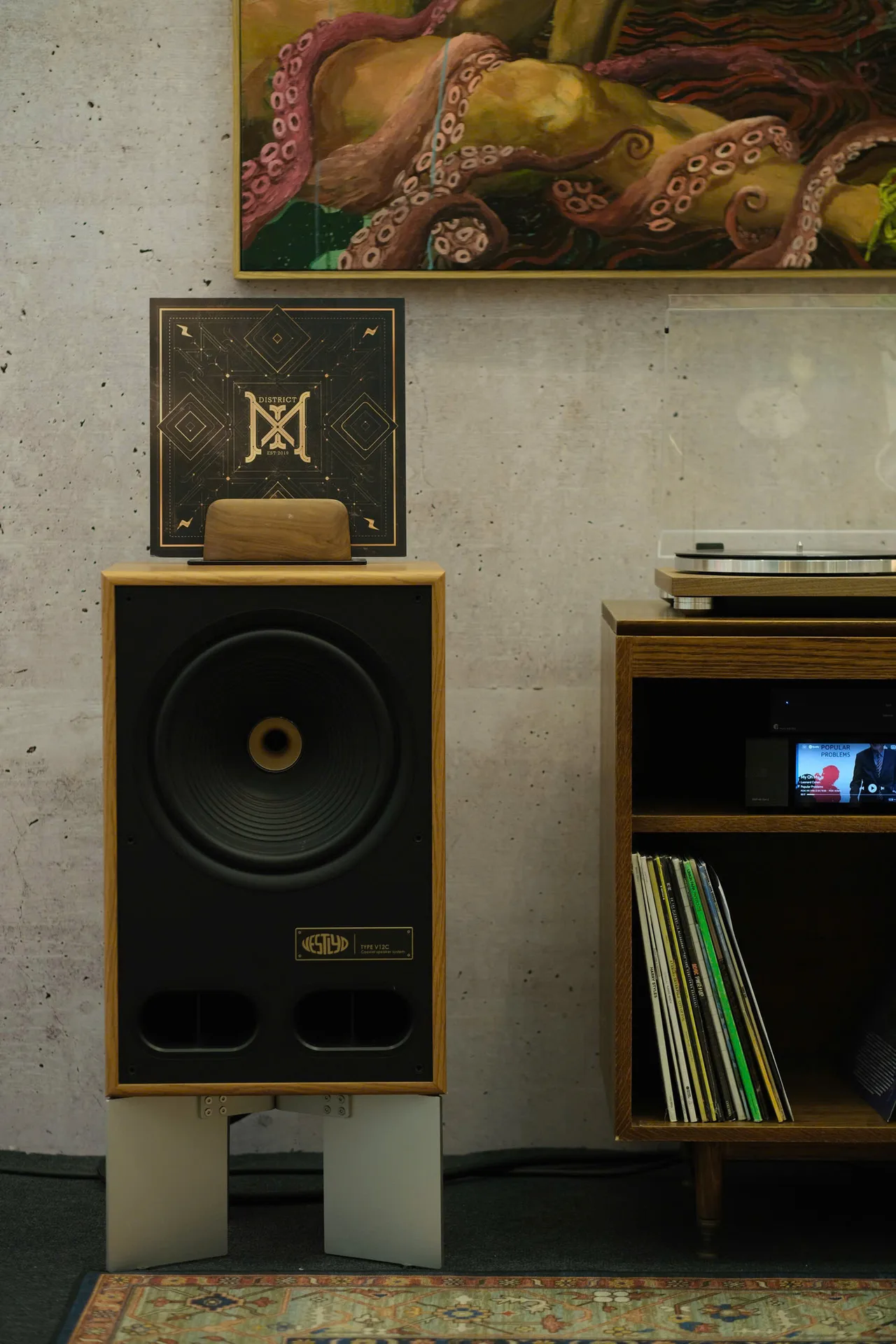 Vestlyd V12C và Mcabinet góc nghe Retro tại P.H.E Show