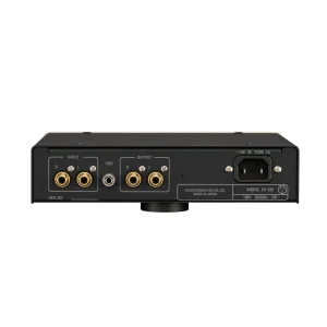 Mặt sau Phasemation EA-220: RCA IN OUT GND IEC District M