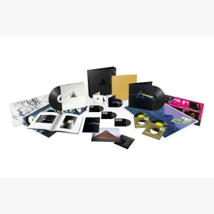 Nội dung deluxe DSOTM 50th Anniversary Box Set District M