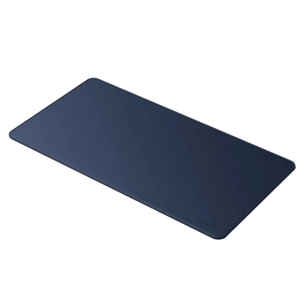 Satechi Desk Mat Dark Blue góc setup