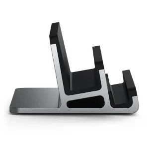iPad và laptop trên Dual Stand