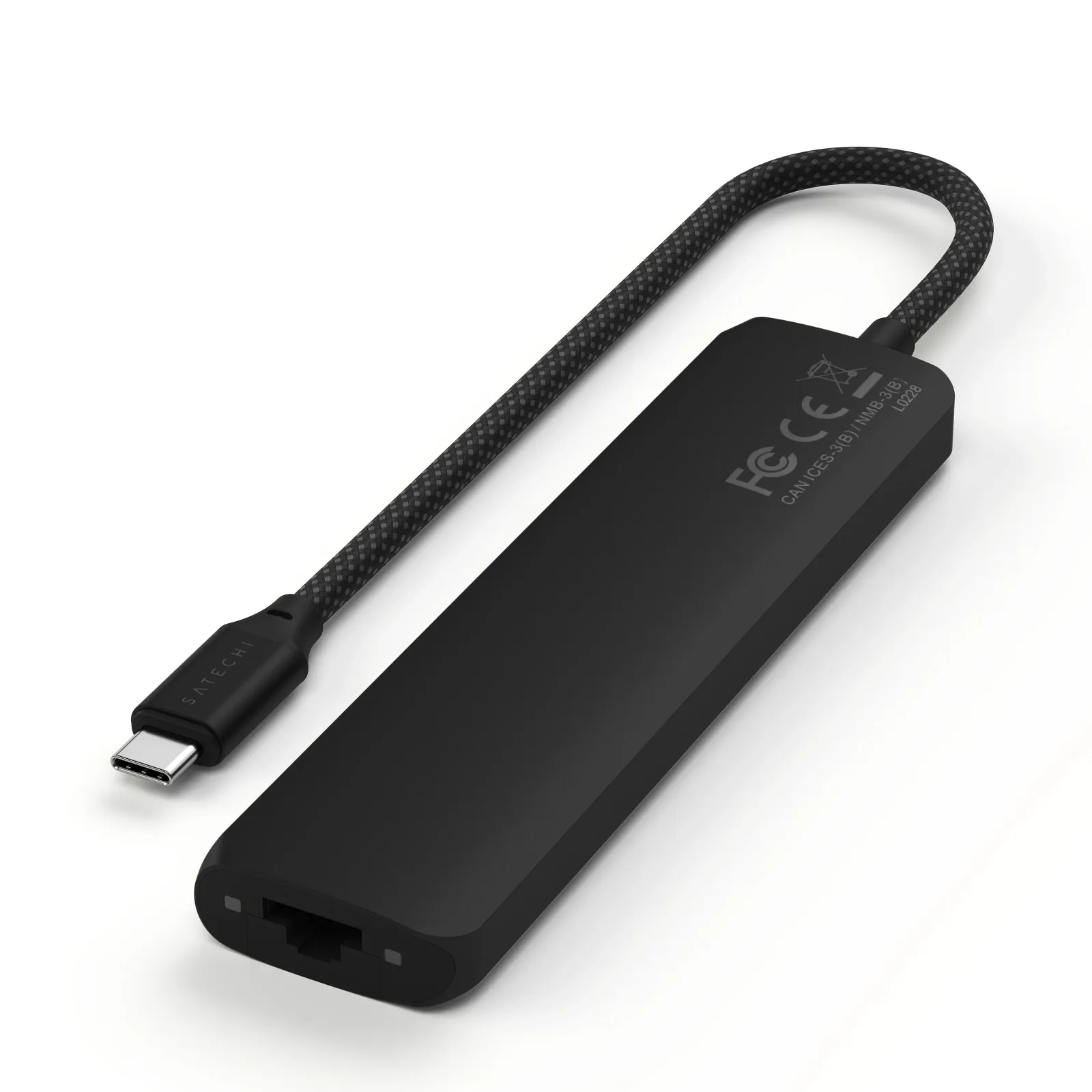 Slim Multiport 7in1 trên MacBook