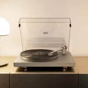 Clearaudio Compass trong không gian nghe nhạc