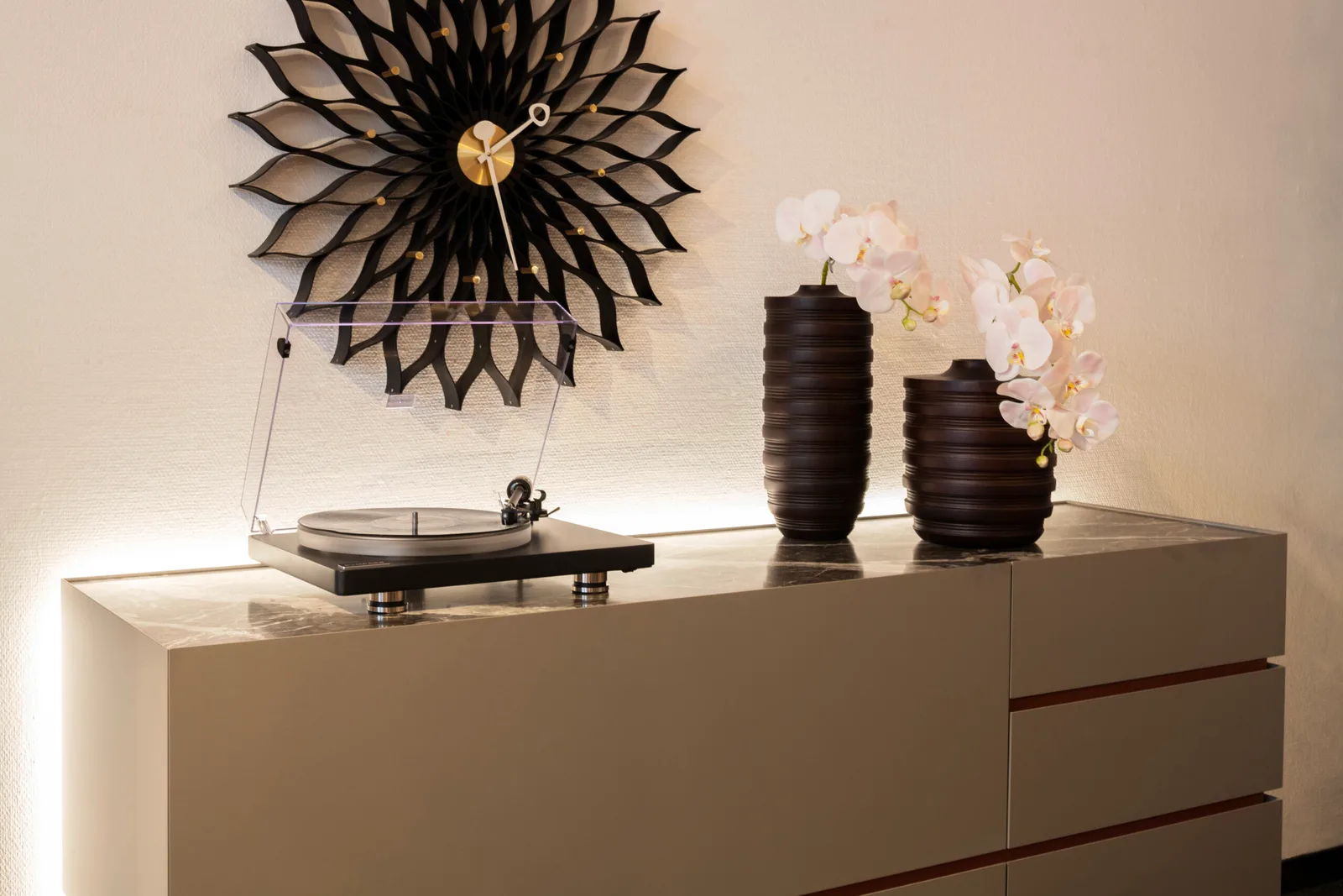Clearaudio Compass setup phòng nghe vinyl