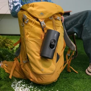 JMGO Pico Play Plus studio trắng