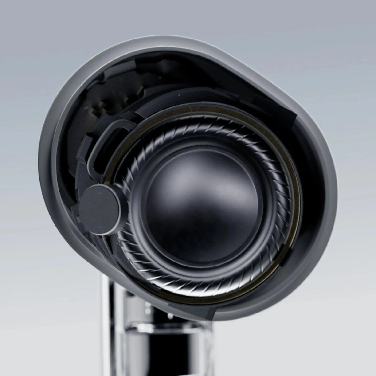 Driver 12 mm patterned diaphragm Nothing Ear (3) District M